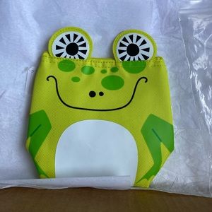 (9084) $12 COOL ZIP SNACKER 🎄🎁🎄🎁